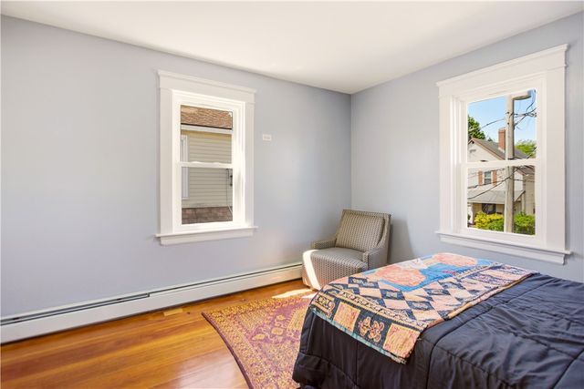 18 Harding Avenue, Cranston, RI 02905