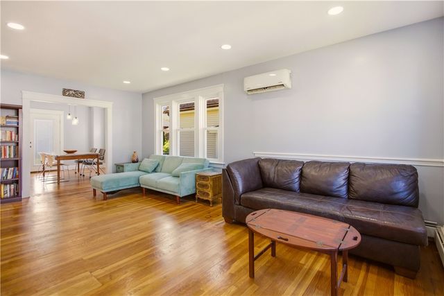18 Harding Avenue, Cranston, RI 02905