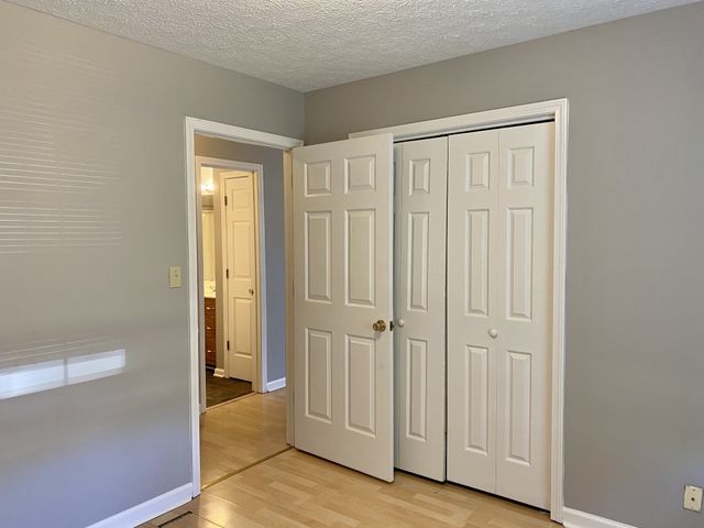 3431 Sandpiper Dr, Clarksville, TN 37042