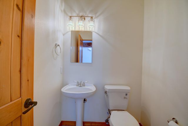 13015 Sandia Point Road NE, Albuquerque, NM 87111