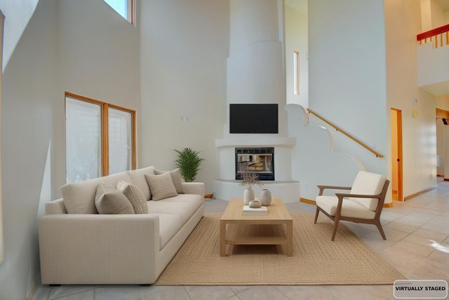 13015 Sandia Point Road NE, Albuquerque, NM 87111