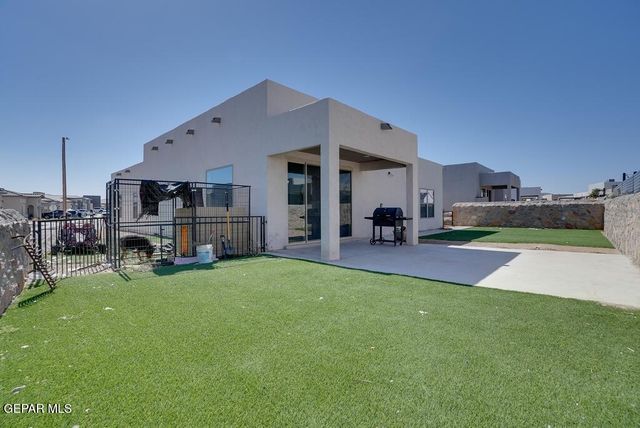 228 EMERALD STONE Lane, Horizon City, TX 79928
