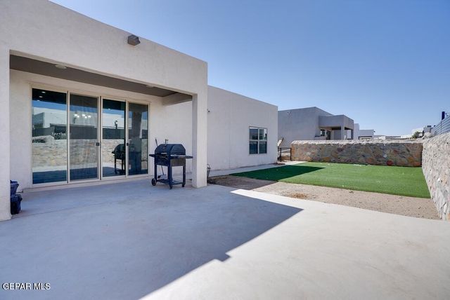 228 EMERALD STONE Lane, Horizon City, TX 79928