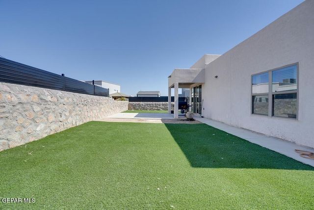 228 EMERALD STONE Lane, Horizon City, TX 79928