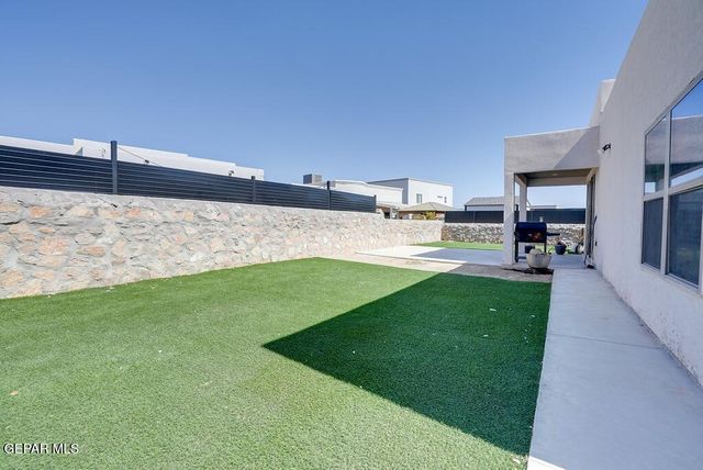 228 EMERALD STONE Lane, Horizon City, TX 79928
