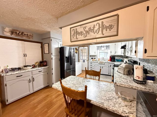 4187 S Co. rd 300 E., Winslow, IN 47598