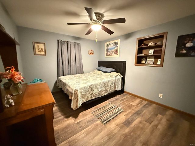 4187 S Co. rd 300 E., Winslow, IN 47598