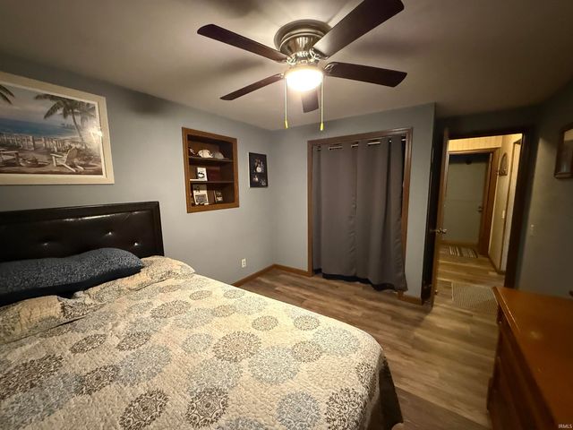 4187 S Co. rd 300 E., Winslow, IN 47598