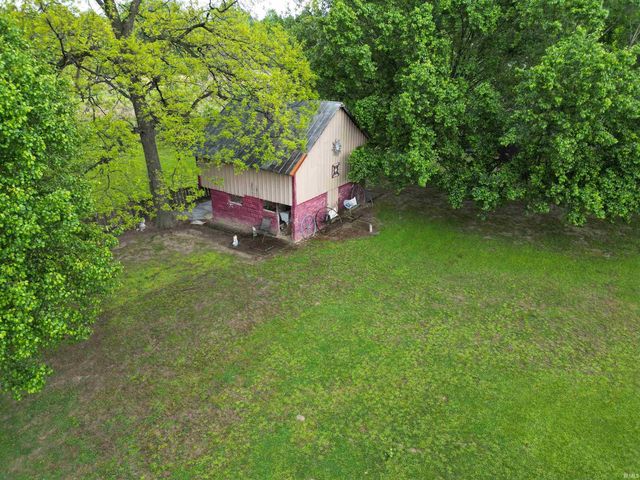 4187 S Co. rd 300 E., Winslow, IN 47598
