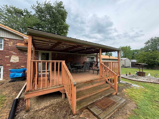 4187 S Co. rd 300 E., Winslow, IN 47598