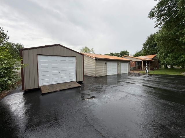 4187 S Co. rd 300 E., Winslow, IN 47598