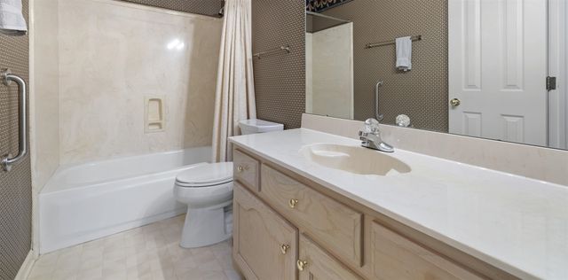 3153 CLUBVIEW CV N, Lakeland, TN 38002