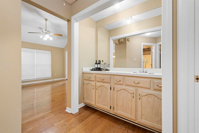 3153 CLUBVIEW CV N, Lakeland, TN 38002