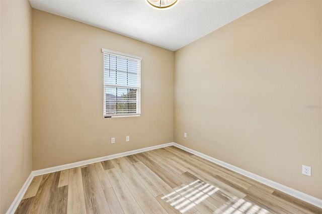 31719 BROADWATER AVENUE, Leesburg, FL 34748