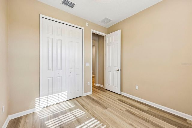 31719 BROADWATER AVENUE, Leesburg, FL 34748