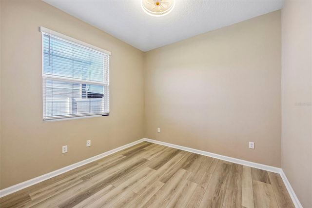 31719 BROADWATER AVENUE, Leesburg, FL 34748