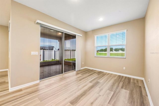 31719 BROADWATER AVENUE, Leesburg, FL 34748