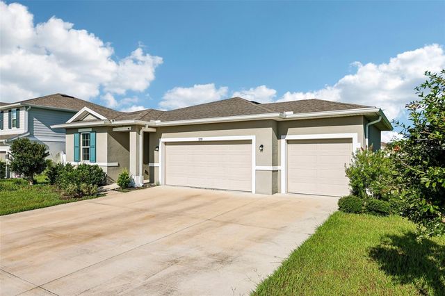 31719 BROADWATER AVENUE, Leesburg, FL 34748