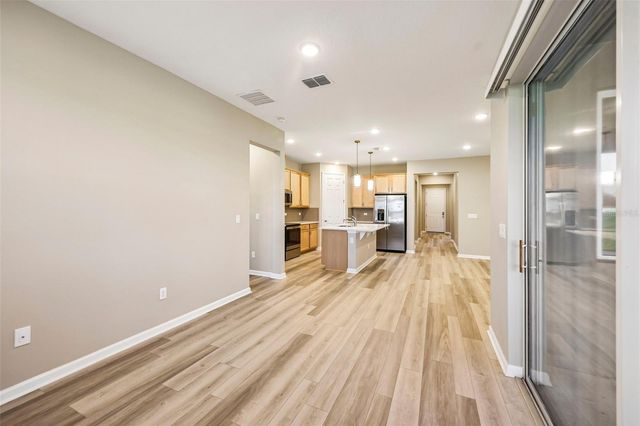 31719 BROADWATER AVENUE, Leesburg, FL 34748
