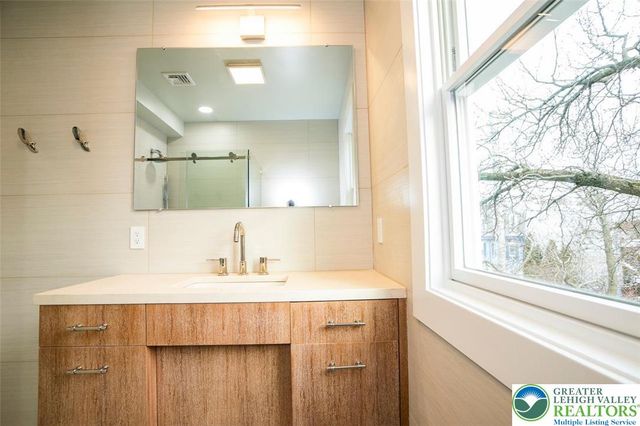 517 Ferry Street 2, Easton, PA 18042