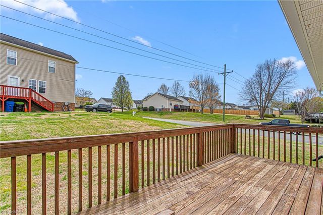 609 Danieley Way, Elon, NC 27244