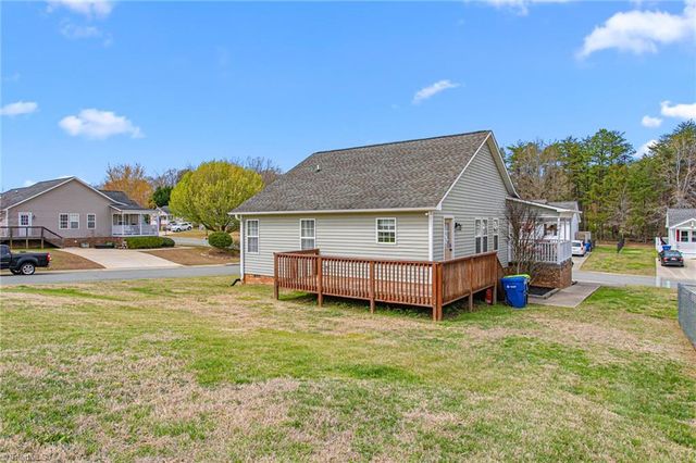 609 Danieley Way, Elon, NC 27244