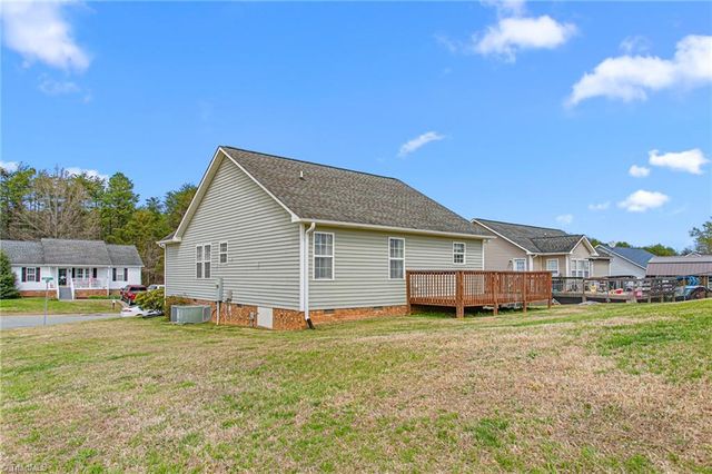 609 Danieley Way, Elon, NC 27244