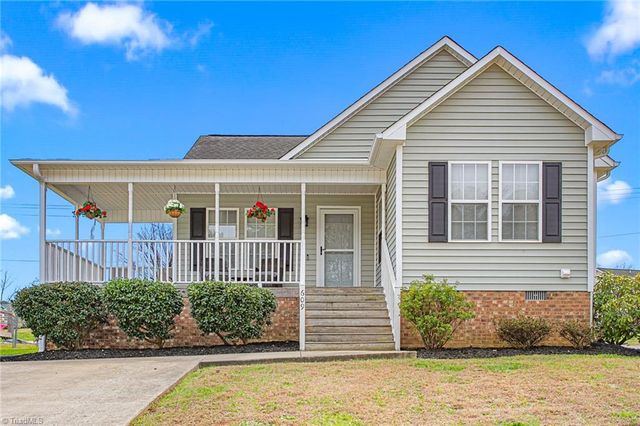 609 Danieley Way, Elon, NC 27244