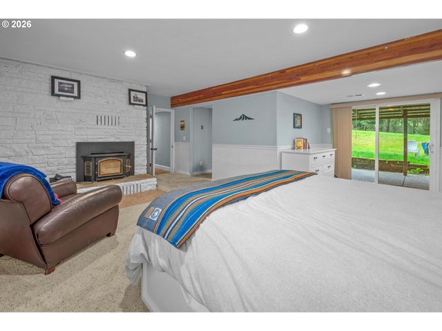 60094 ROBINETTE Rd, St Helens, OR 97051