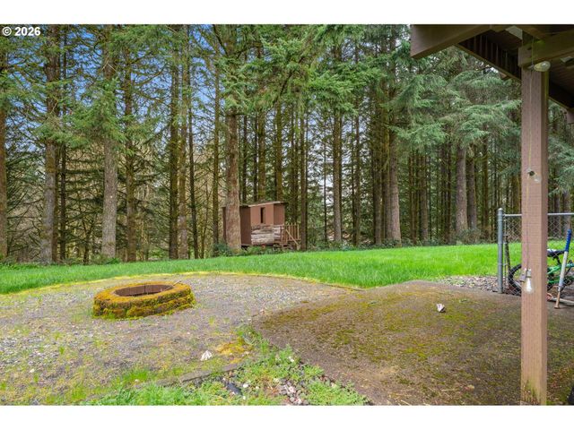 60094 ROBINETTE Rd, St Helens, OR 97051