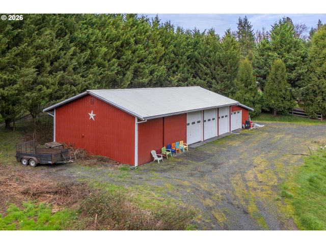 60094 ROBINETTE Rd, St Helens, OR 97051