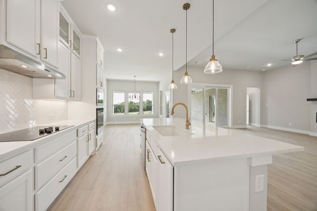 101 Paradise Cove, Waxahachie, TX 75165