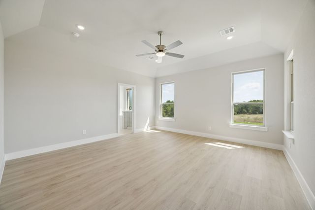 101 Paradise Cove, Waxahachie, TX 75165