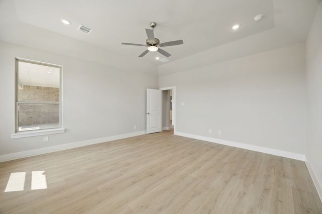 101 Paradise Cove, Waxahachie, TX 75165