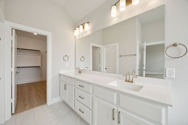 101 Paradise Cove, Waxahachie, TX 75165