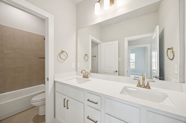 101 Paradise Cove, Waxahachie, TX 75165