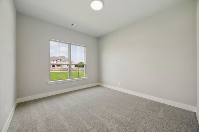 101 Paradise Cove, Waxahachie, TX 75165