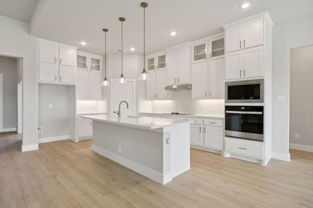 101 Paradise Cove, Waxahachie, TX 75165