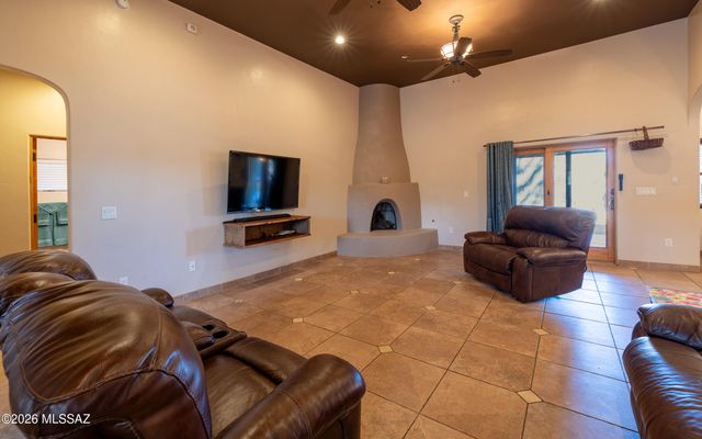 17880 S Copper Cut Trail, Vail, AZ 85641