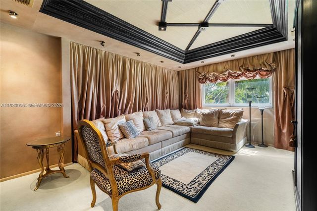 11111 Biscayne Blvd 227, Miami, FL 33181