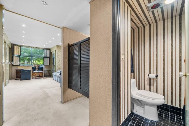 11111 Biscayne Blvd 227, Miami, FL 33181