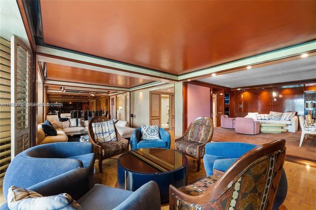 11111 Biscayne Blvd 227, Miami, FL 33181