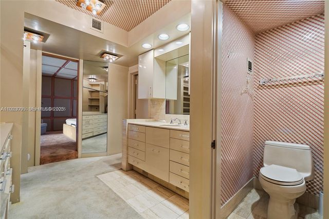 11111 Biscayne Blvd 227, Miami, FL 33181