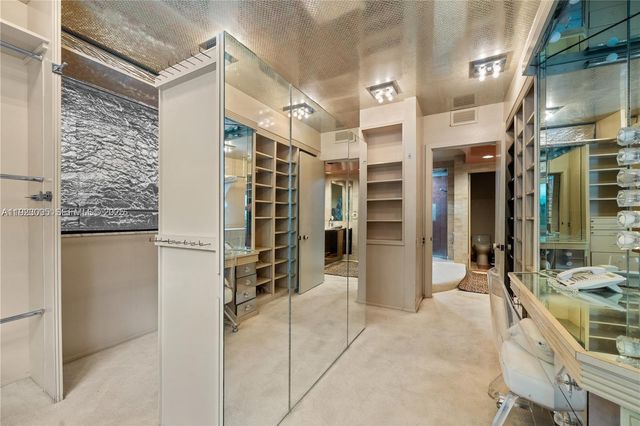 11111 Biscayne Blvd 227, Miami, FL 33181