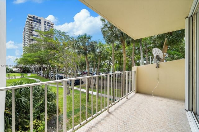 11111 Biscayne Blvd 227, Miami, FL 33181