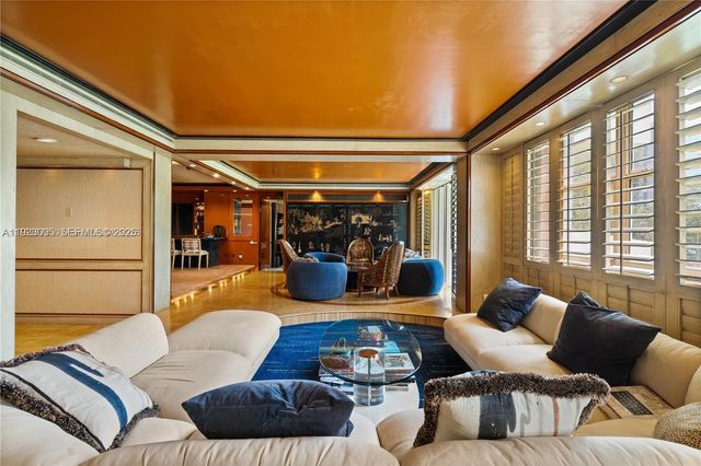 11111 Biscayne Blvd 227, Miami, FL 33181