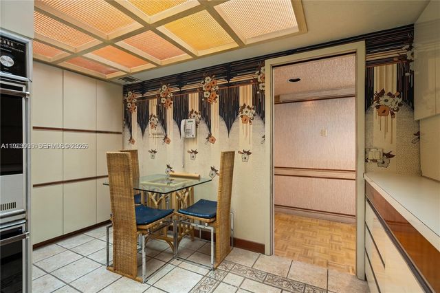 11111 Biscayne Blvd 227, Miami, FL 33181