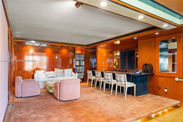 11111 Biscayne Blvd 227, Miami, FL 33181