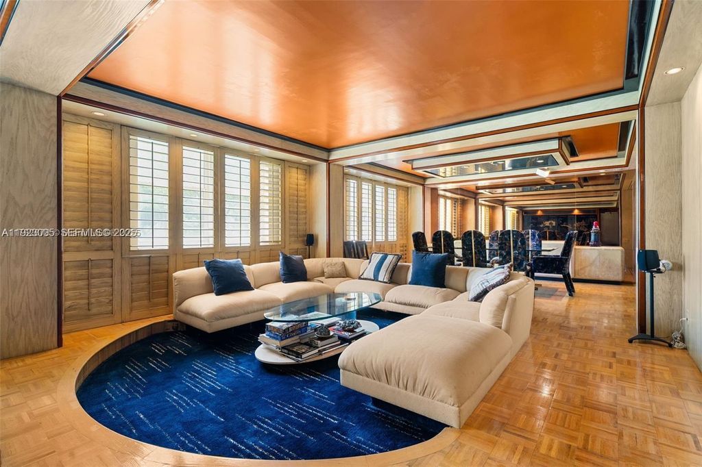 11111 Biscayne Blvd 227, Miami, FL 33181