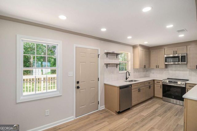 270 Carsons Cove, Mcdonough, GA 30253